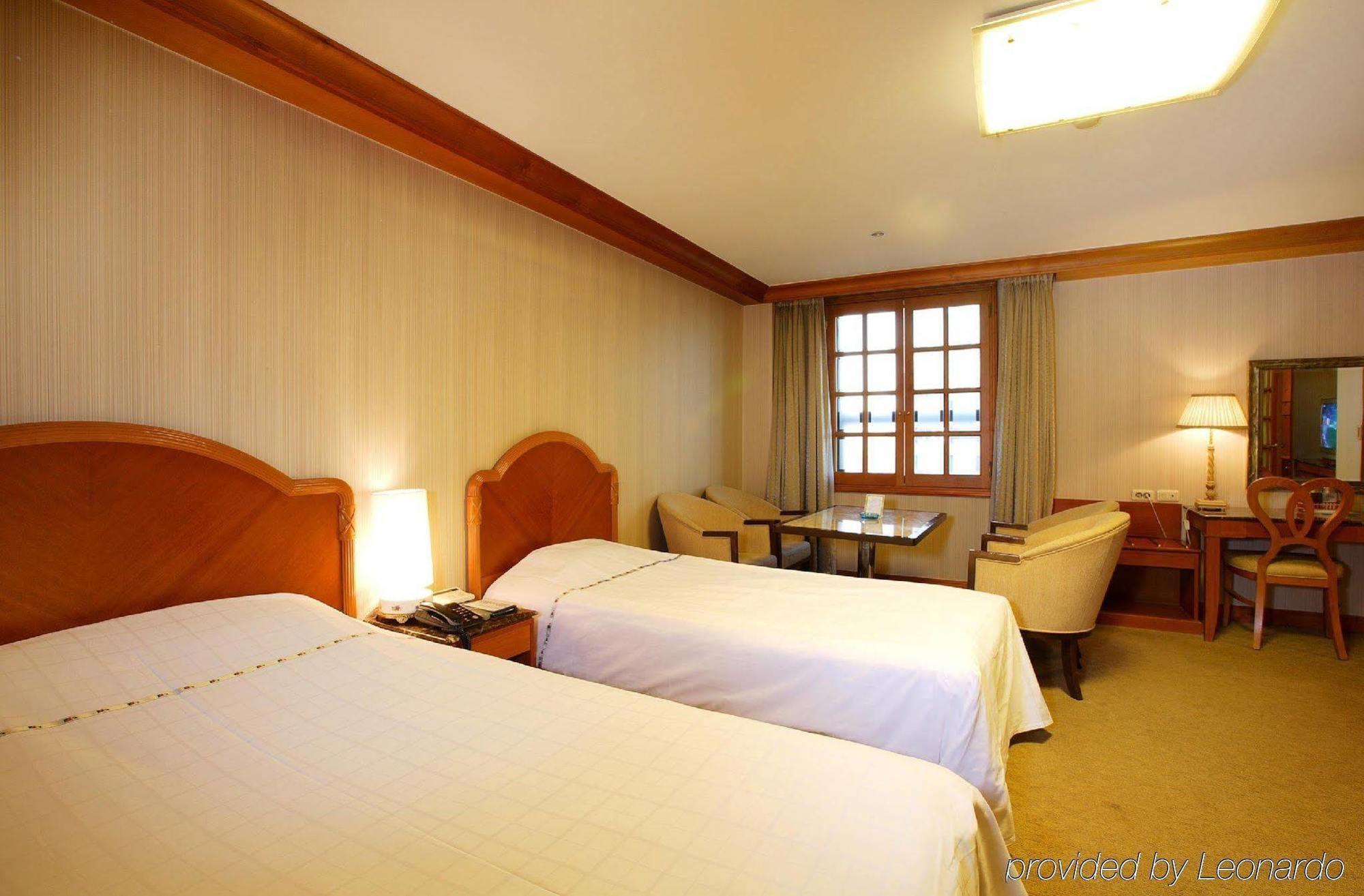 Karak Tourist Hotel Seul Exterior foto